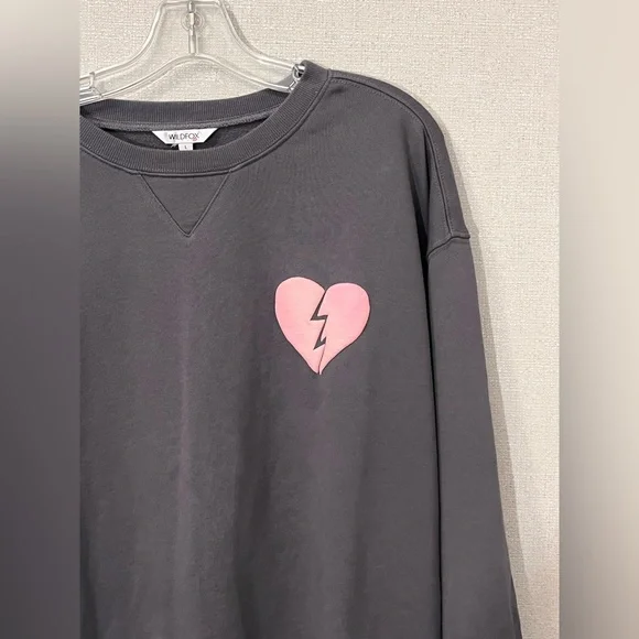 Wildfox I Wish It Was Saturday Grey Sweatshirt Heart Graphic 💔 Size Large - Picture 9 of 10